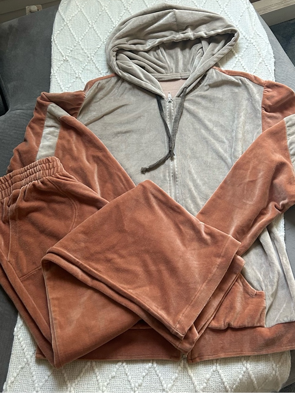 Velour women’s pants and jacket